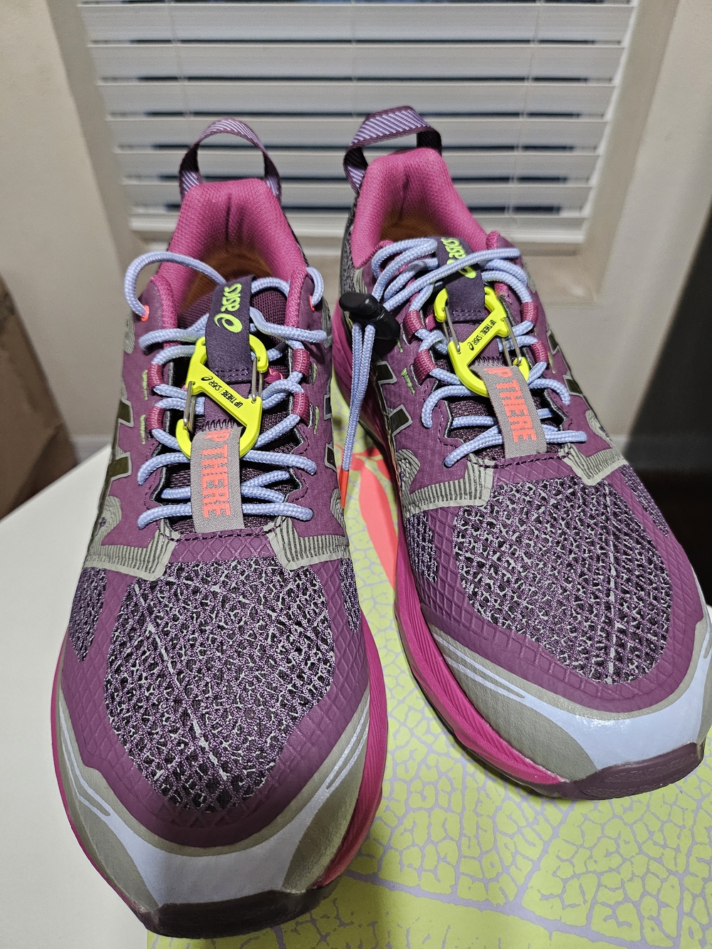 NWT ASICS Women's Lavendar Trail Sneakers Size 11 W/Mens 9.5